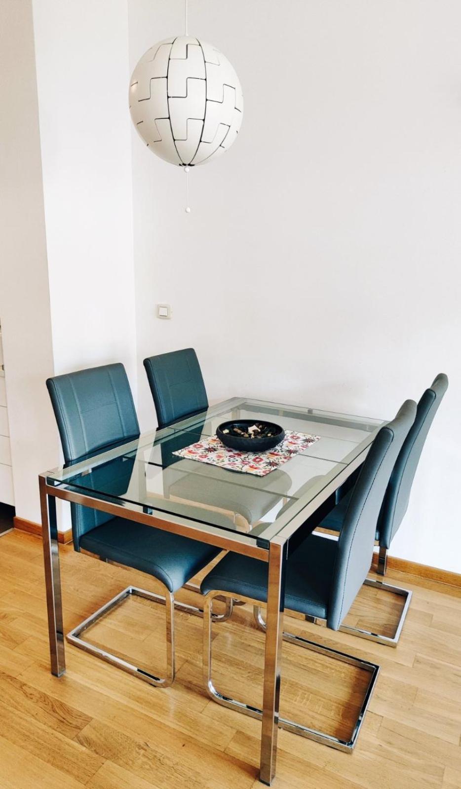 Apartment Center Prova 2 *